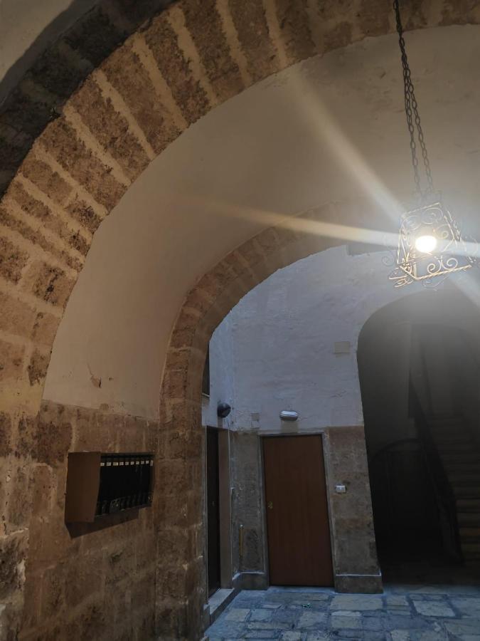 Mini Loft In Centro Lejlighed Bari Eksteriør billede