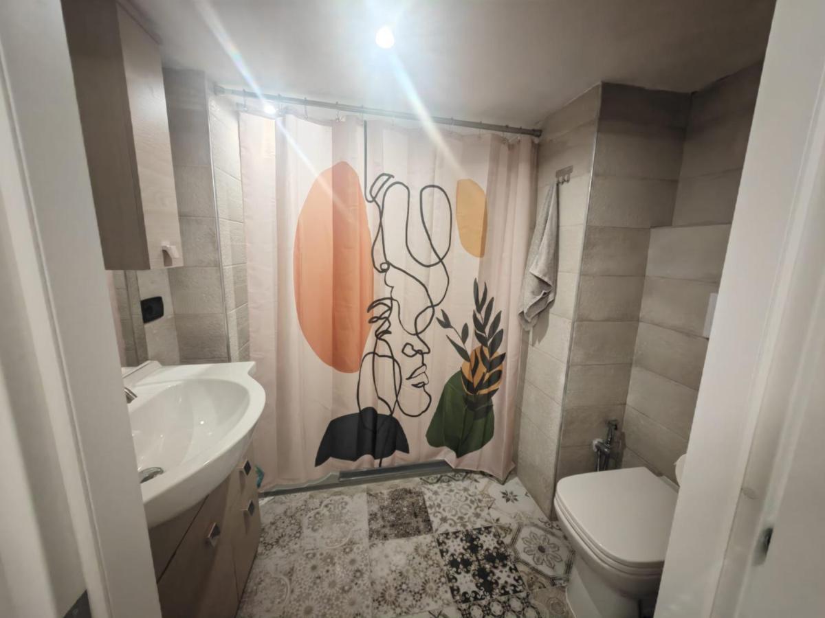Mini Loft In Centro Lejlighed Bari Eksteriør billede